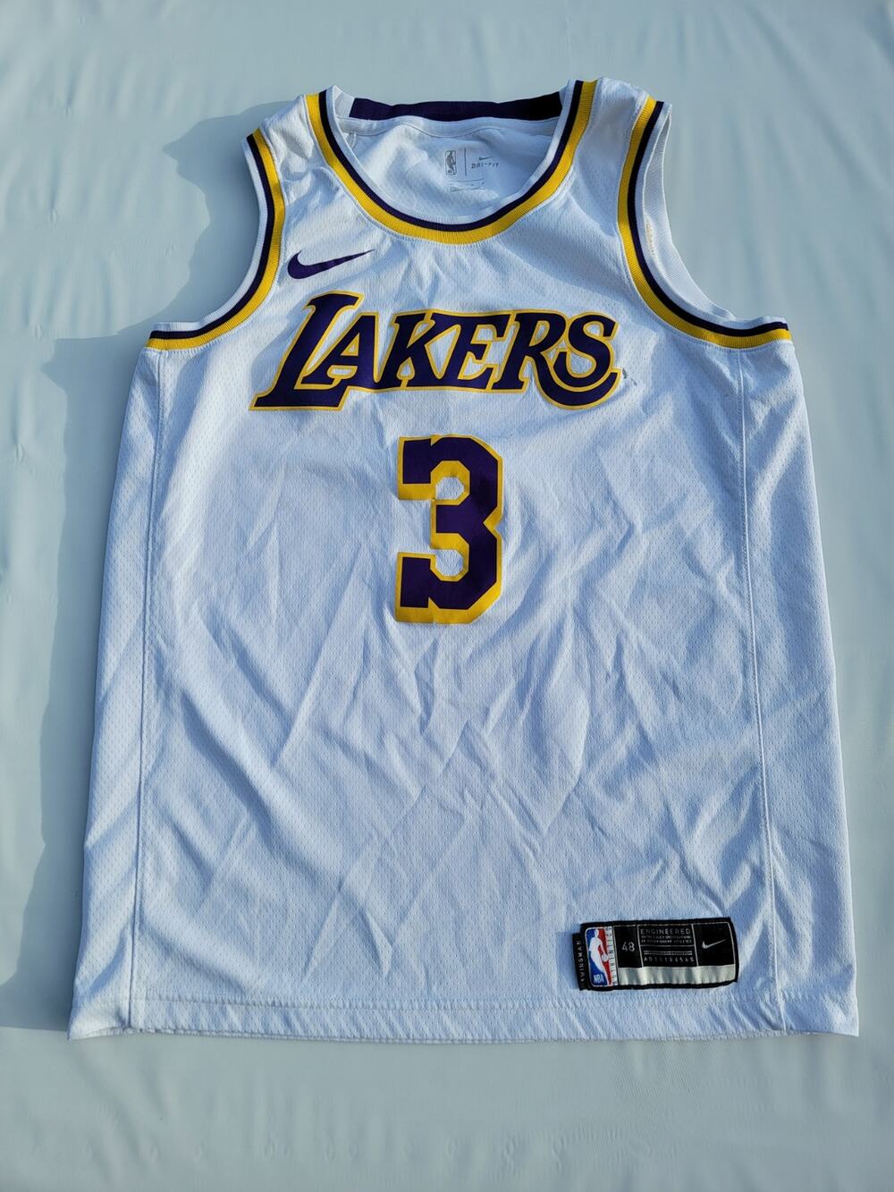 Los Angeles Lakers Jersey Kid's 48/L White Dri-Fit NBA Nike